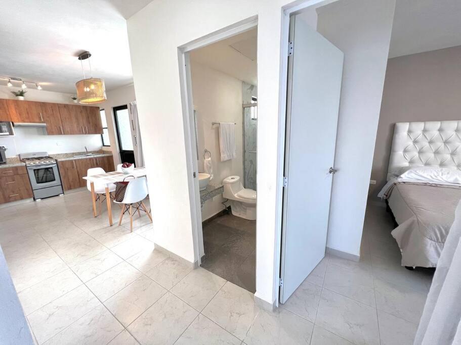 Luxury Apartment with Great Location 2-A view 5