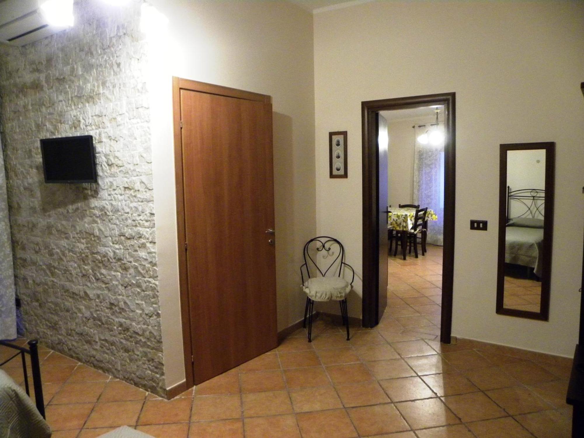 Photo 29