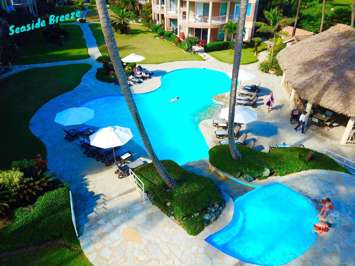 3BR Seaside penthouse - Beach front view 2