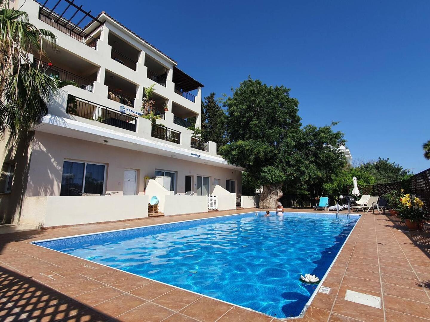Peaceful Apartment with Double Bed - Oak Breeze