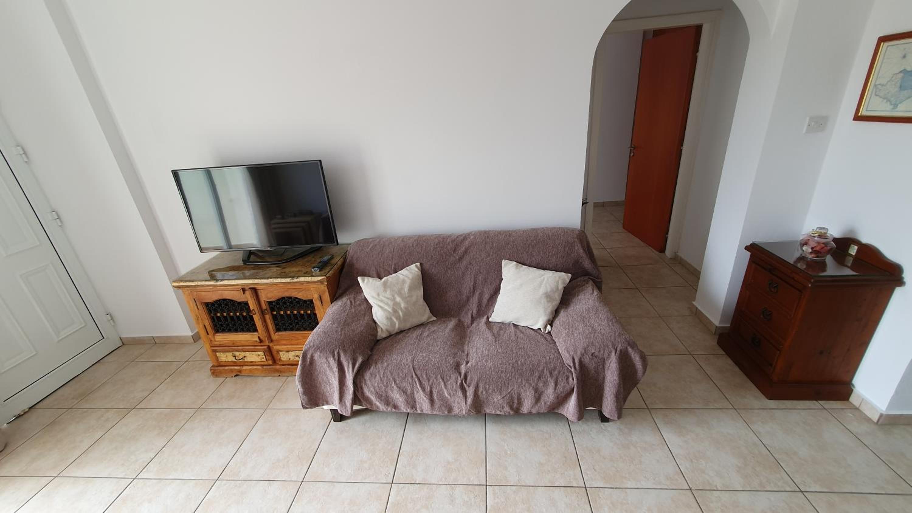 Peaceful Apartment with Double Bed - Oak Breeze