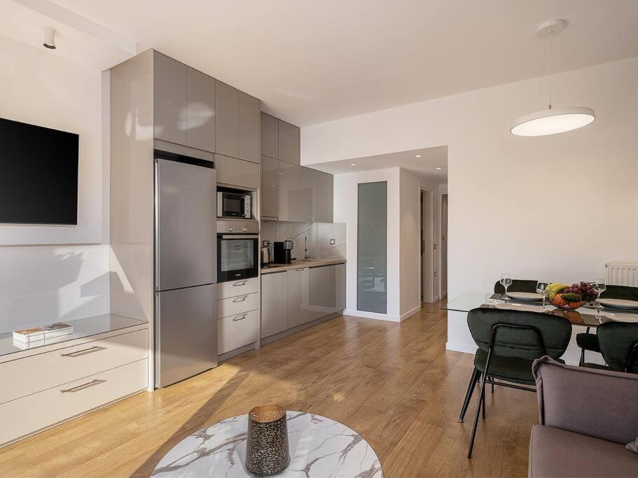 Angelo Luxury Apartment view 4