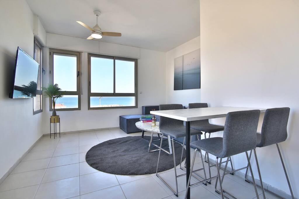Breeze” luxury apartment” view 2