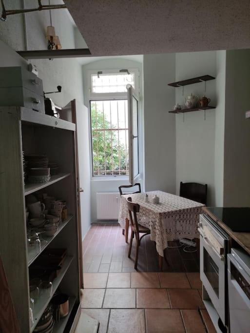 Schöneberg Holiday Flat & Art Gallery