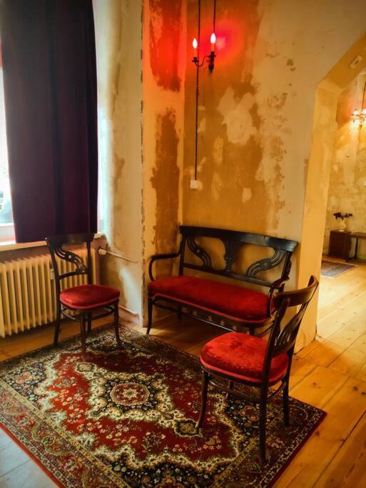 Schöneberg Holiday Flat & Art Gallery