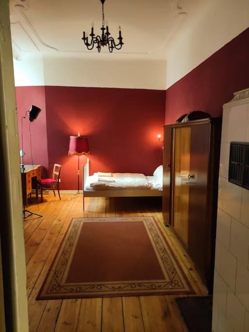Schöneberg Holiday Flat & Art Gallery