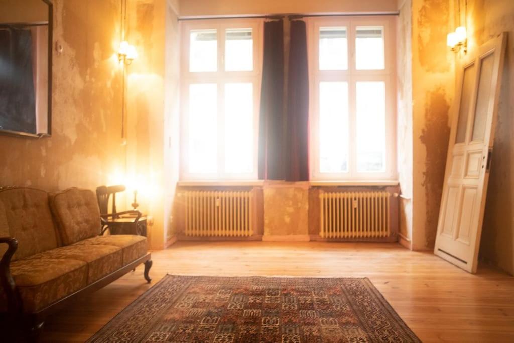 Schöneberg Holiday Flat & Art Gallery