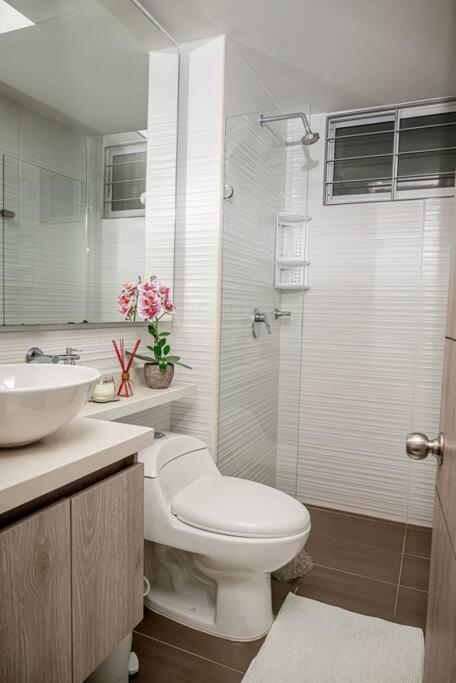 Marquis Enclave, Condo With Pool Access and More