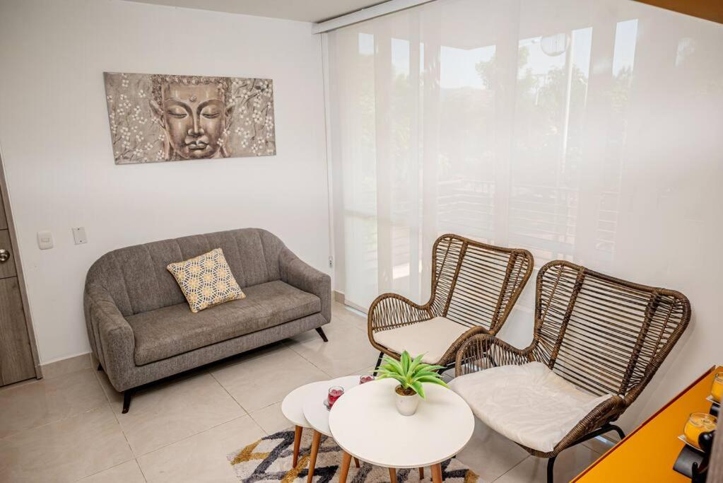 Marquis Enclave, Condo With Pool Access and More