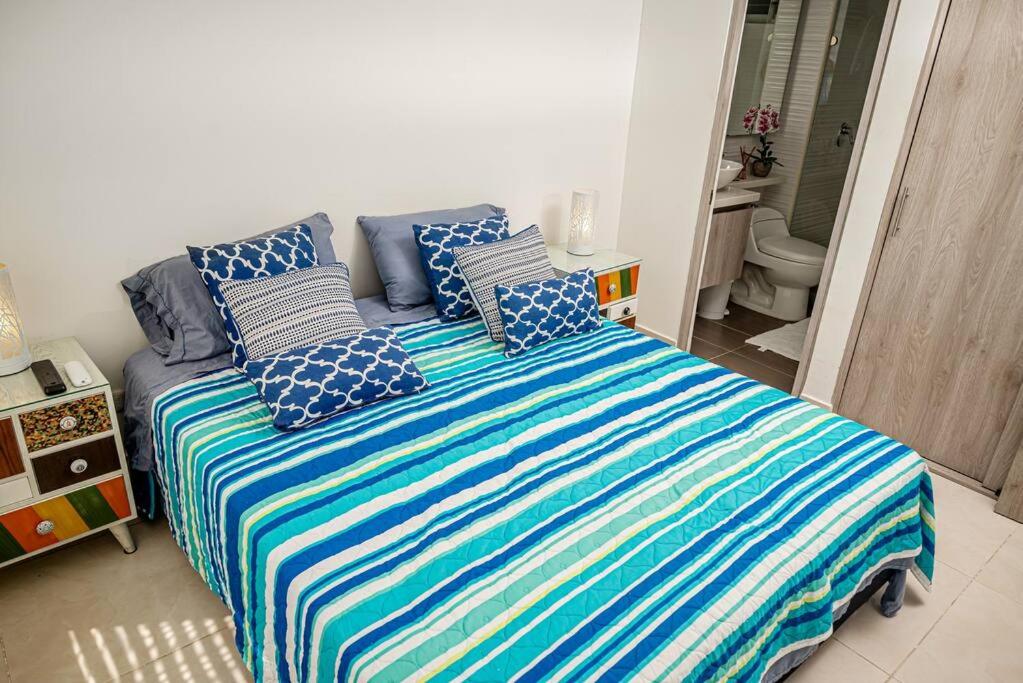 Marquis Enclave, Condo With Pool Access and More