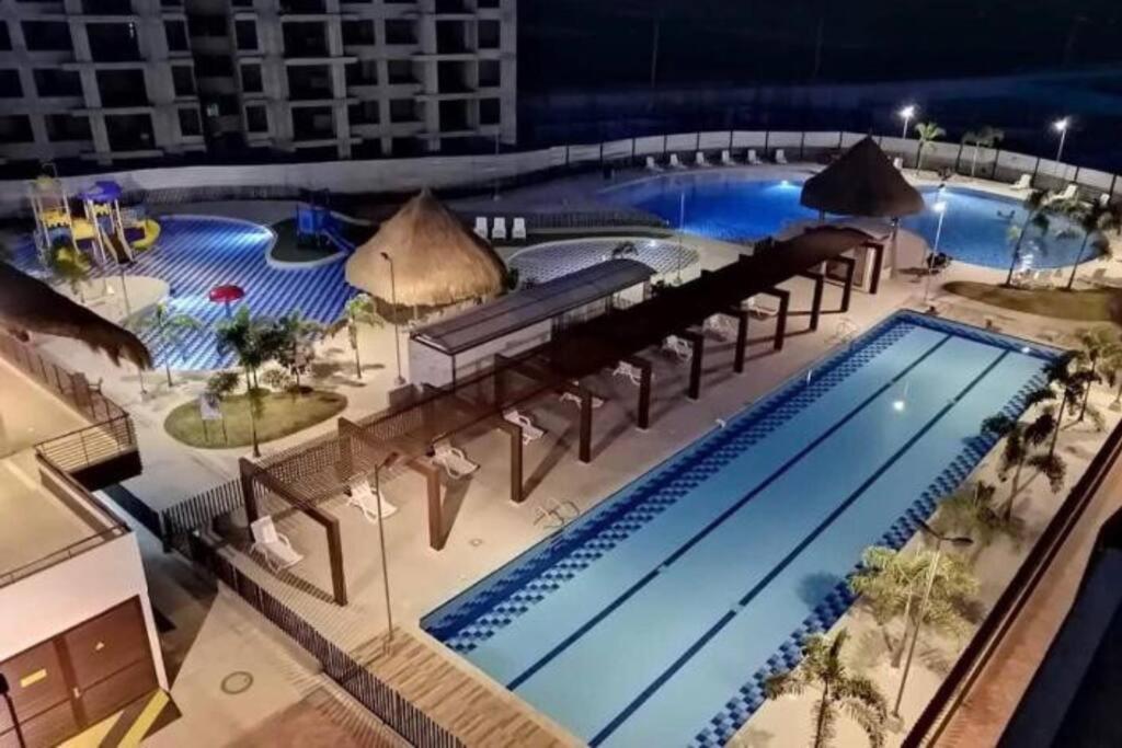 Marquis Enclave, Condo With Pool Access and More