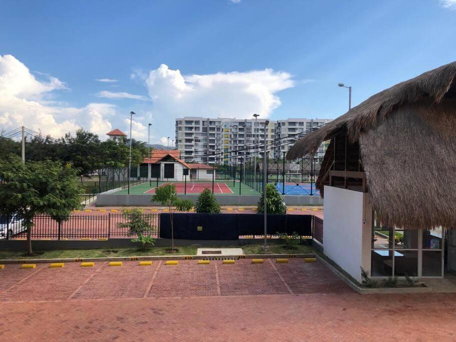 Marquis Enclave, Condo With Pool Access and More