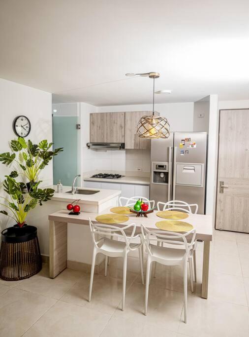 Marquis Enclave, Condo With Pool Access and More