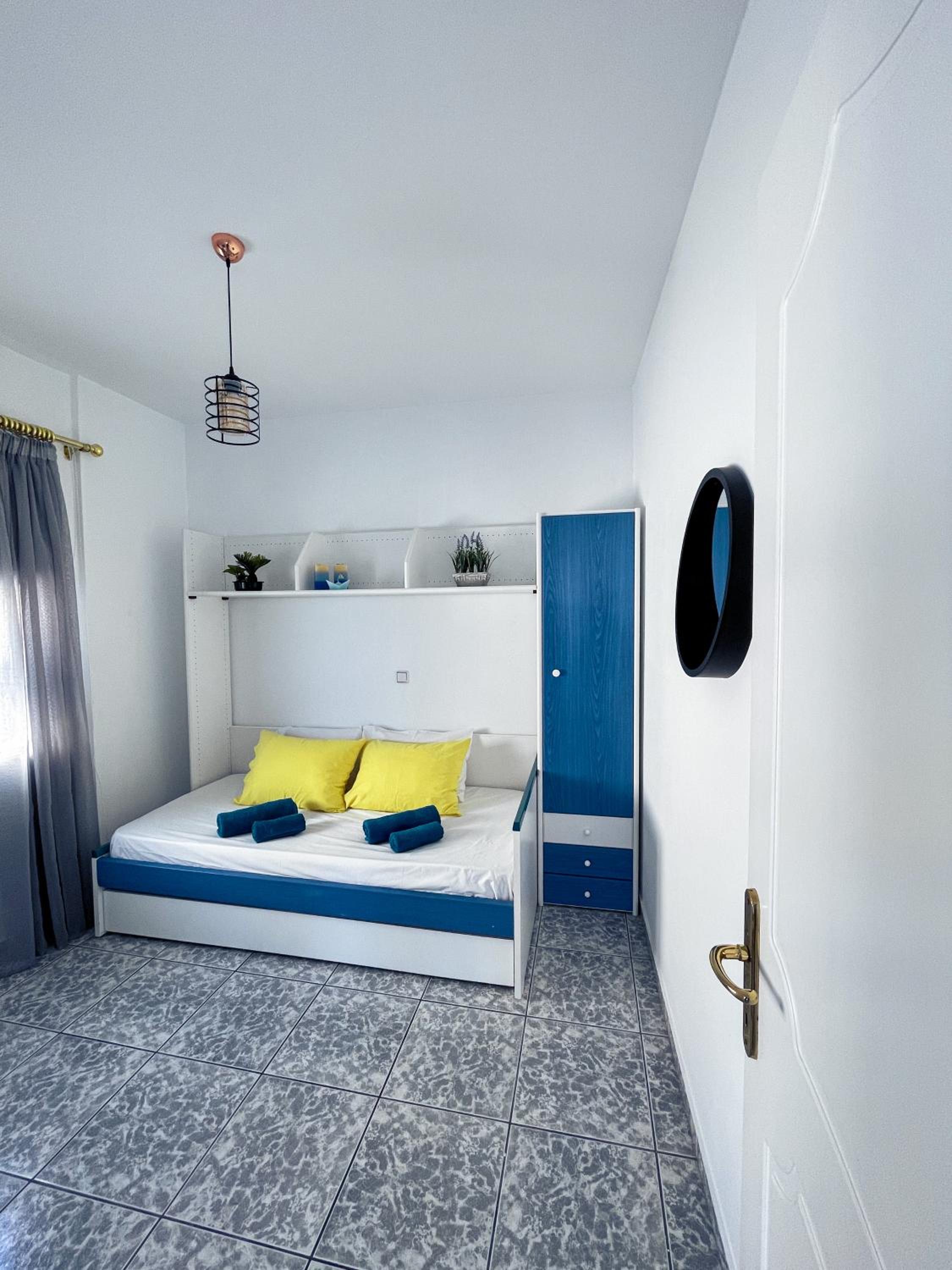 Coastline Apartment