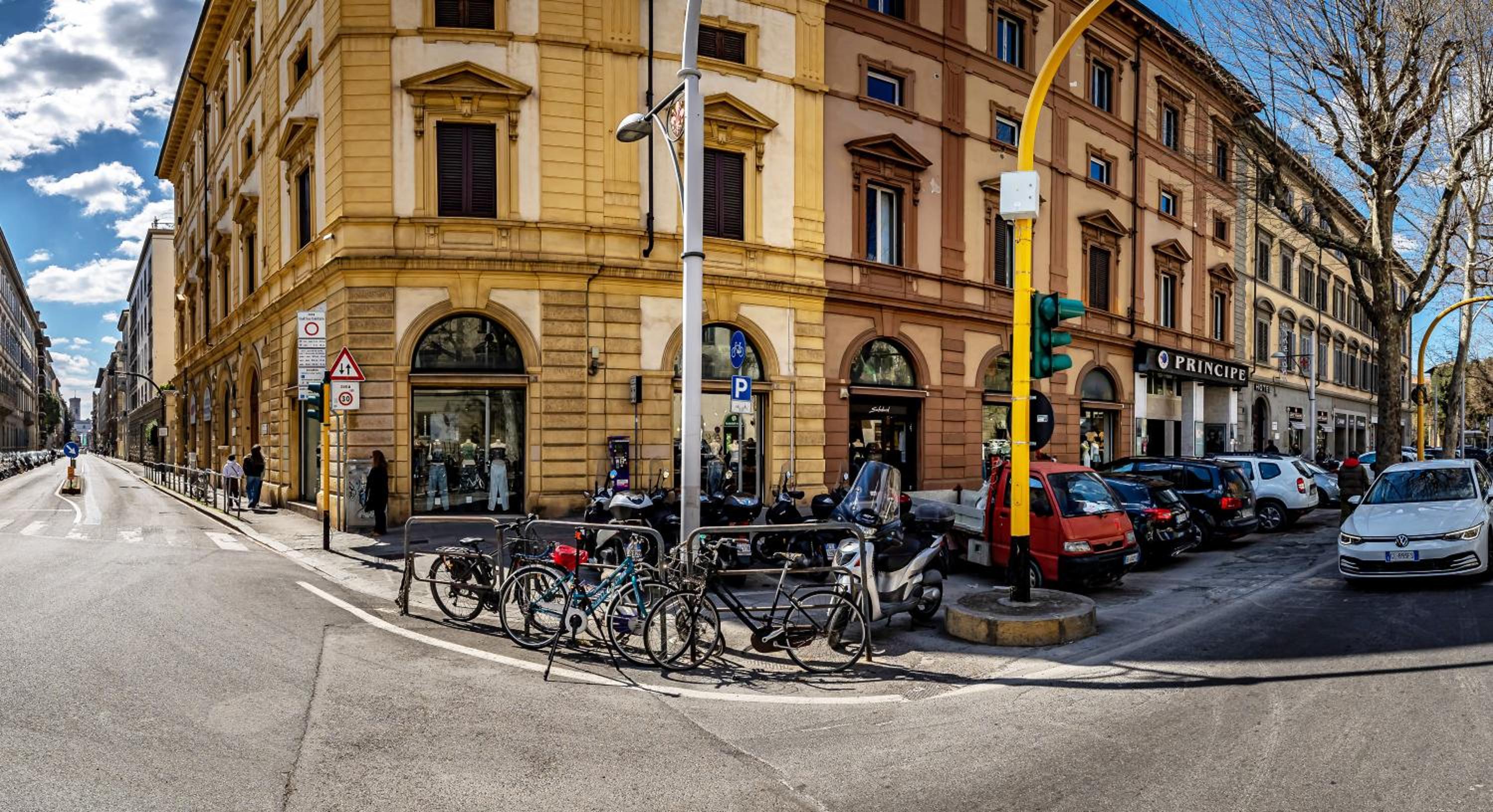 Maison Pitti Florence