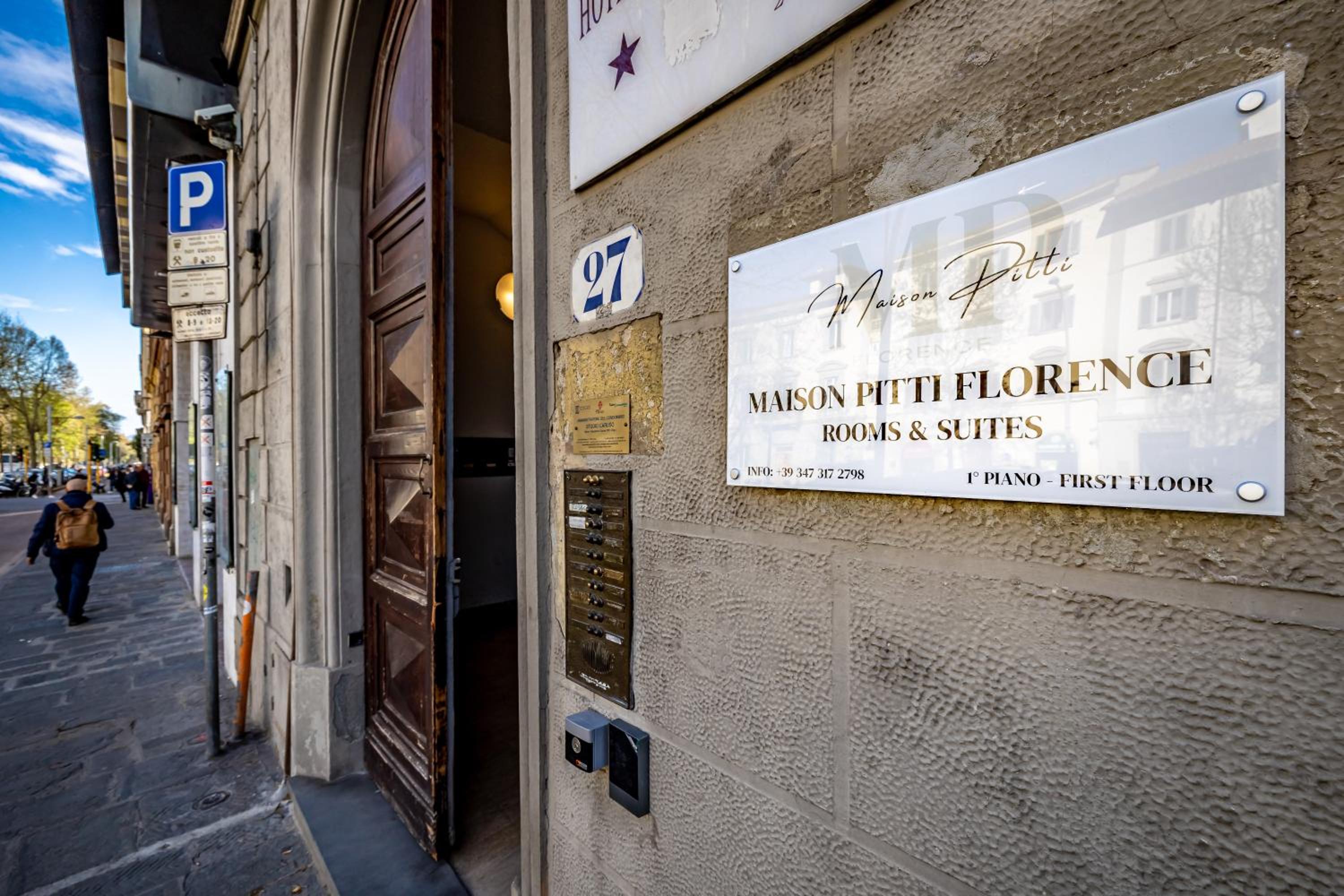 Maison Pitti Florence