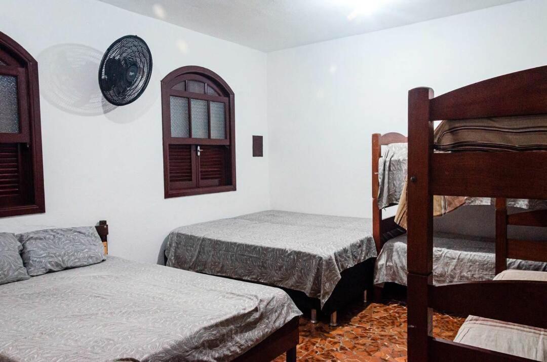 Casa c pisc, churrasq, pet friendly a 200m do mar