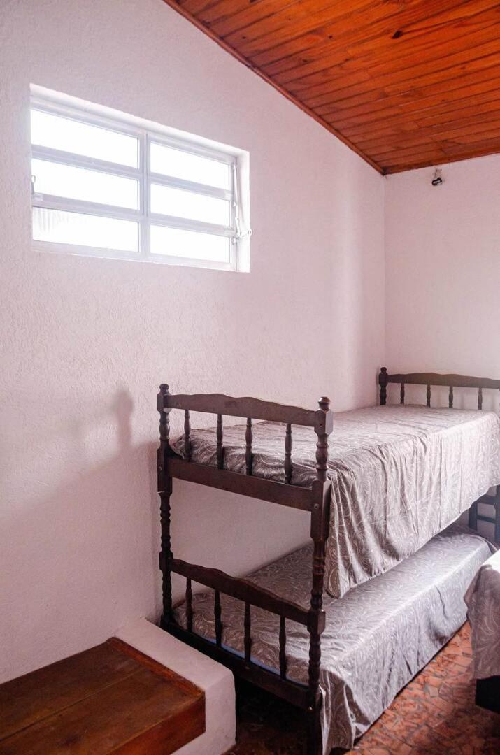 Casa c pisc, churrasq, pet friendly a 200m do mar