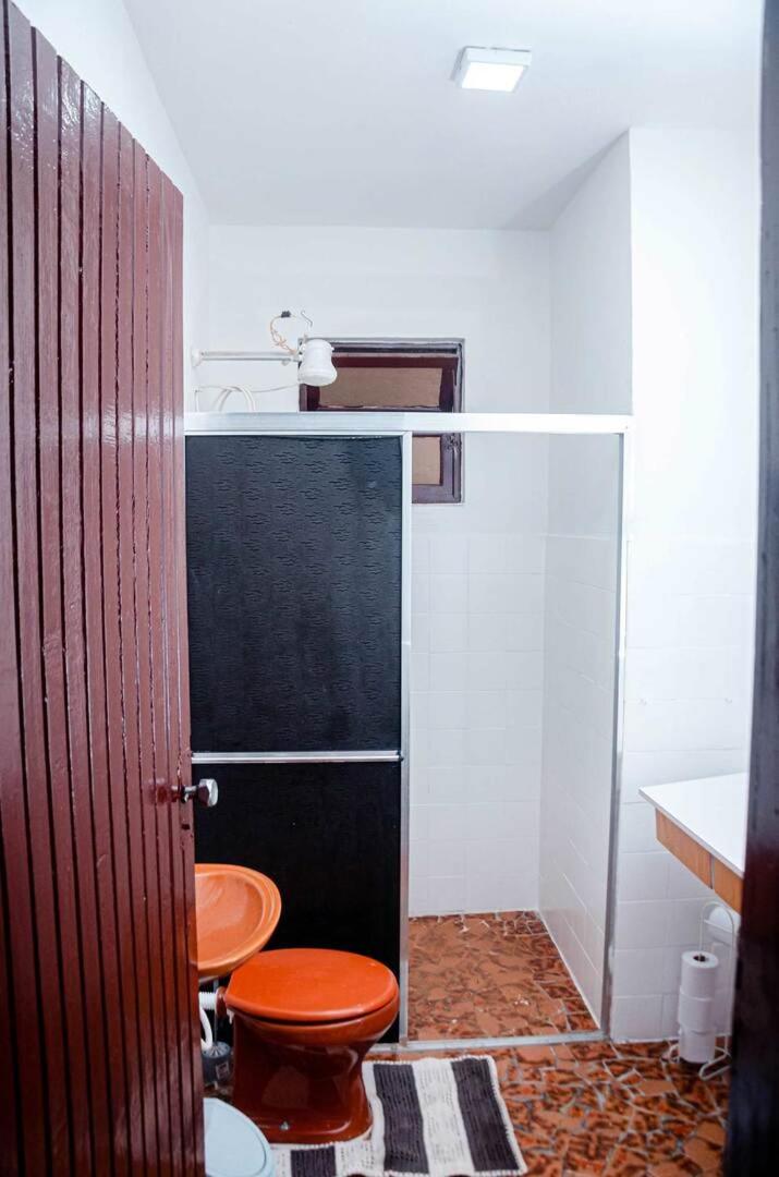 Casa c pisc, churrasq, pet friendly a 200m do mar