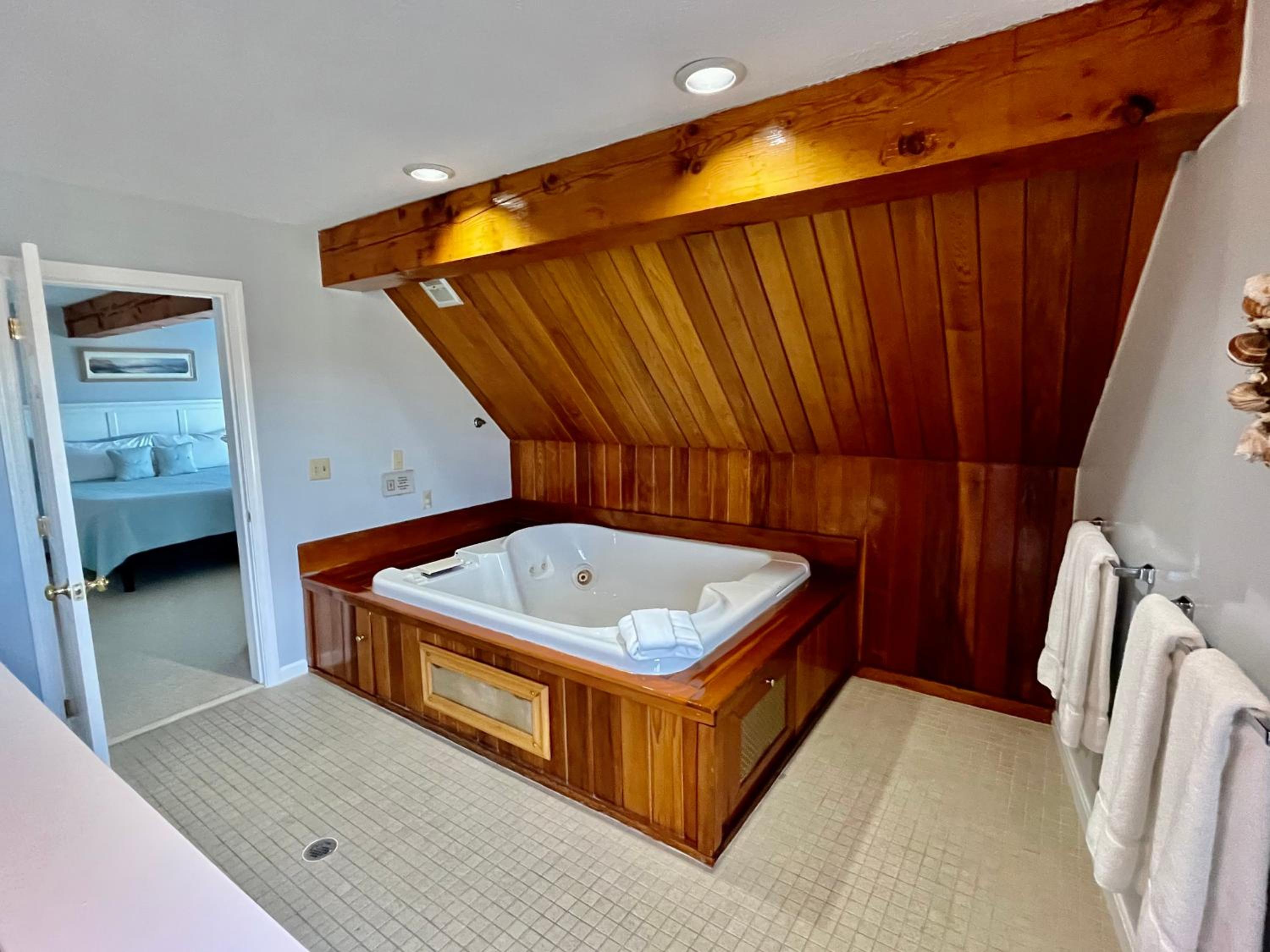 Elmwood Resort Hotel - Property Image 10