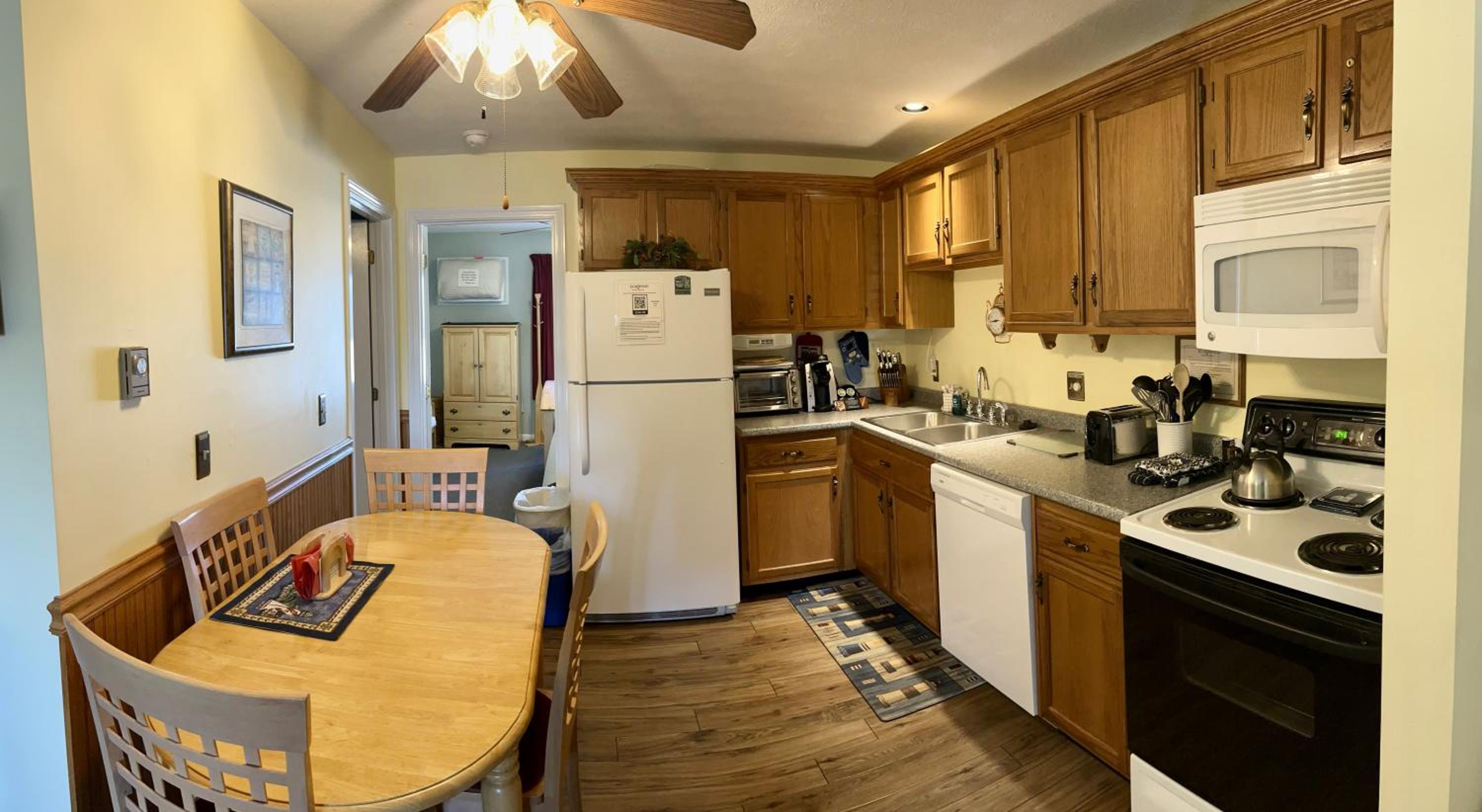 Elmwood Resort Hotel - Property Image 36