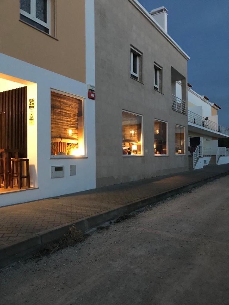 Sea Avenue House - center Baleal - walk to surf view 2