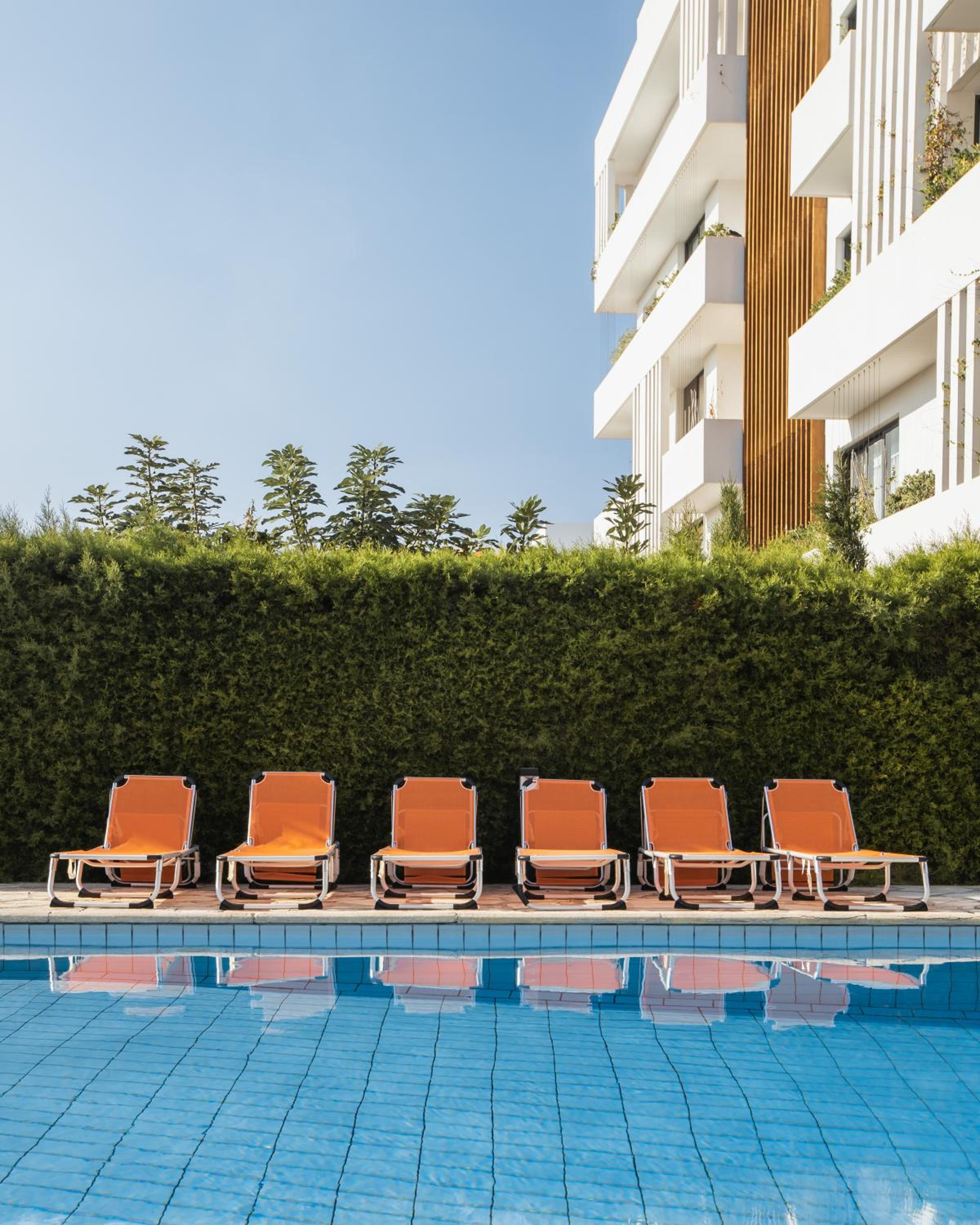 Hotel Modern 2-bedroom Apartment With Swimming Pool