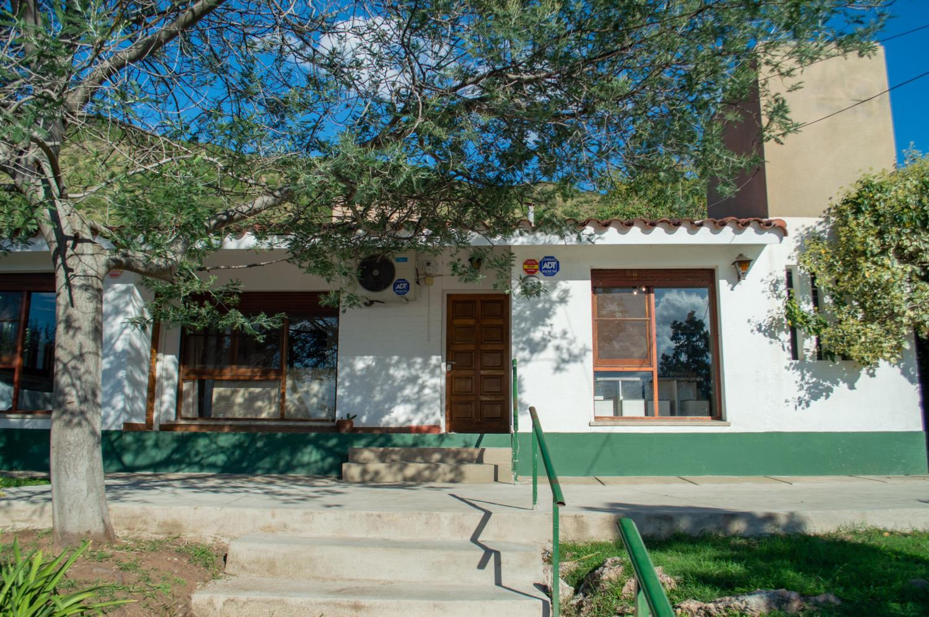 Casa en centro de Carlos Paz con pileta