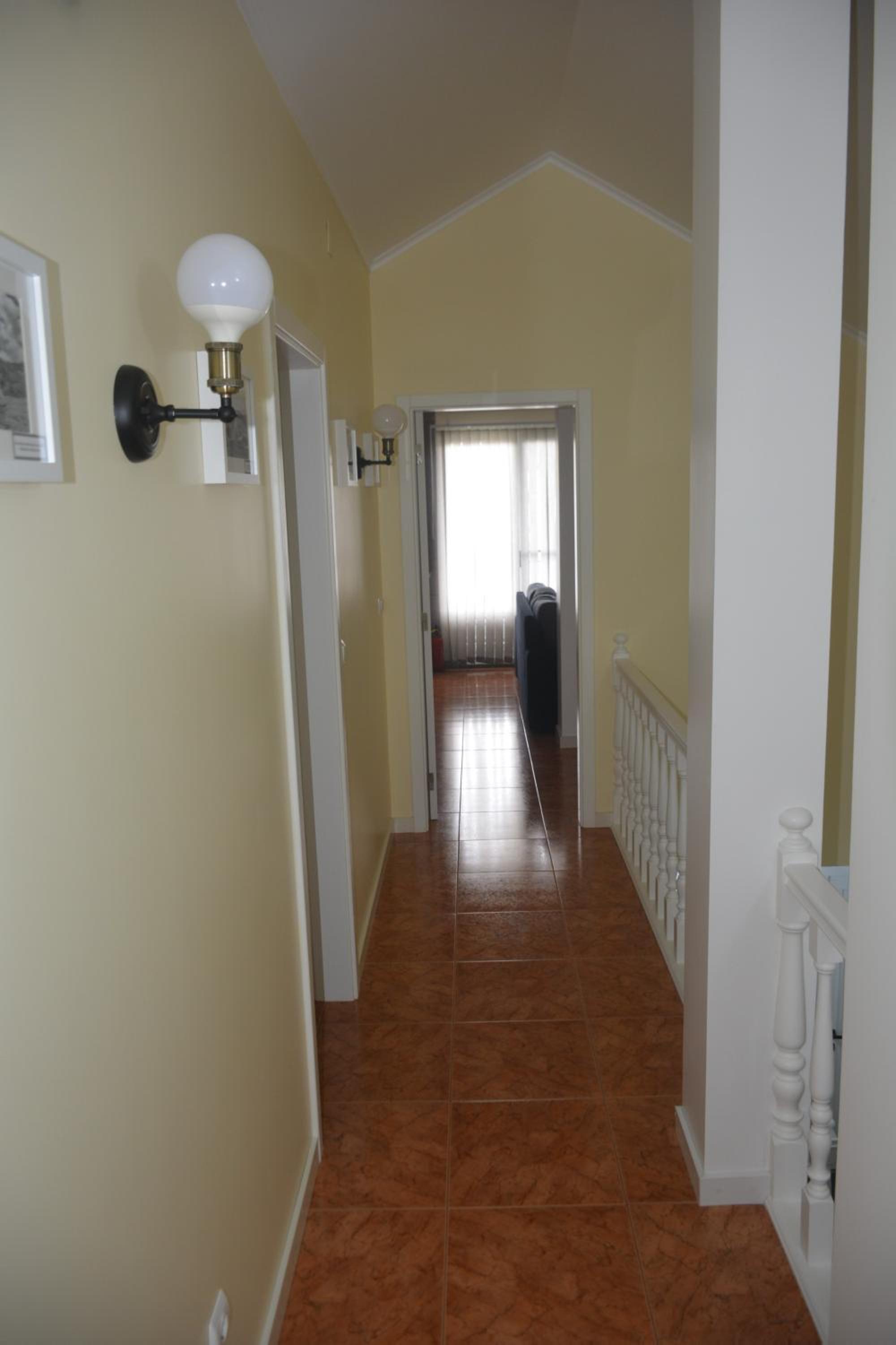 Photo 51