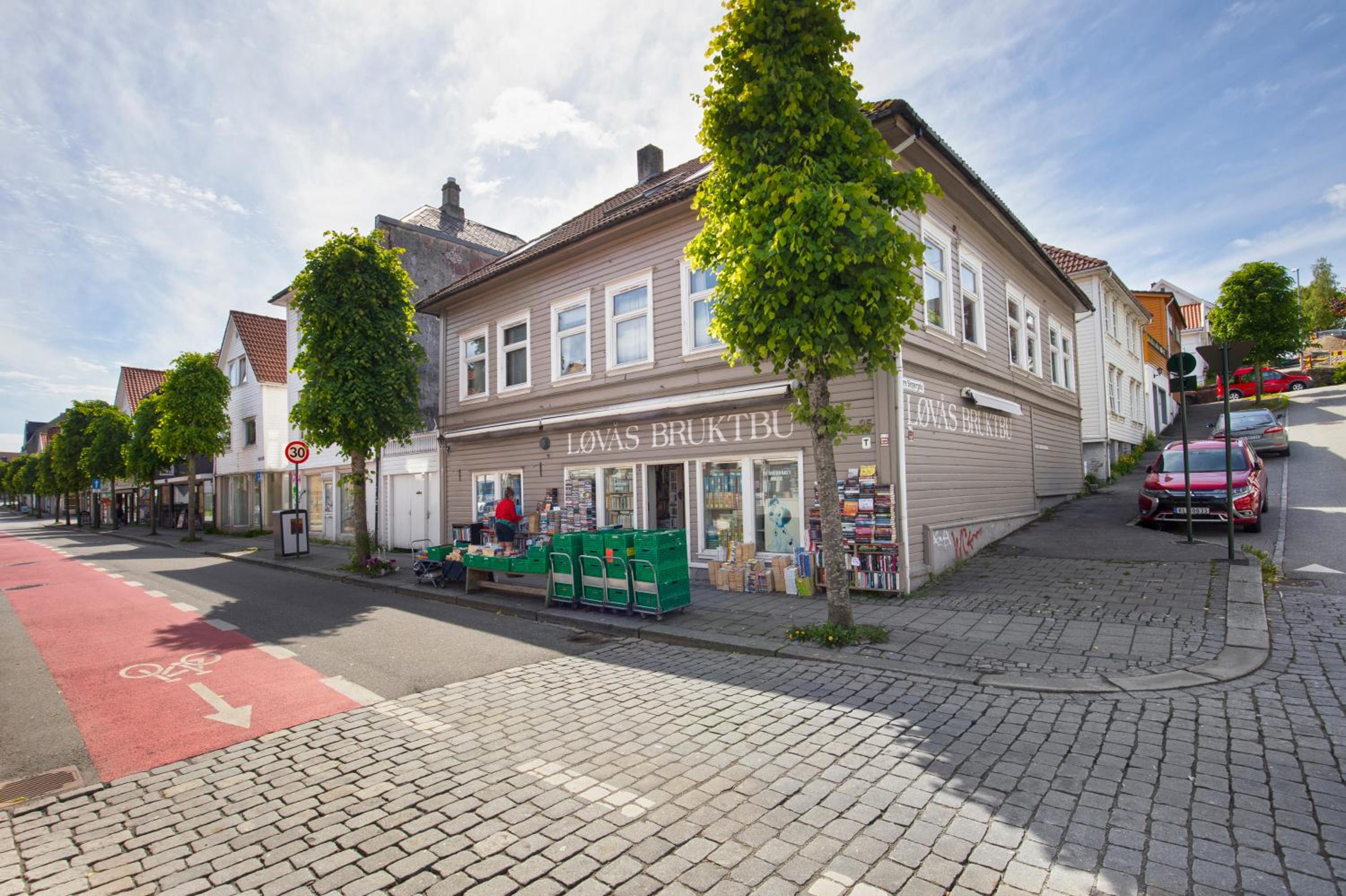 Central Studio Apartment