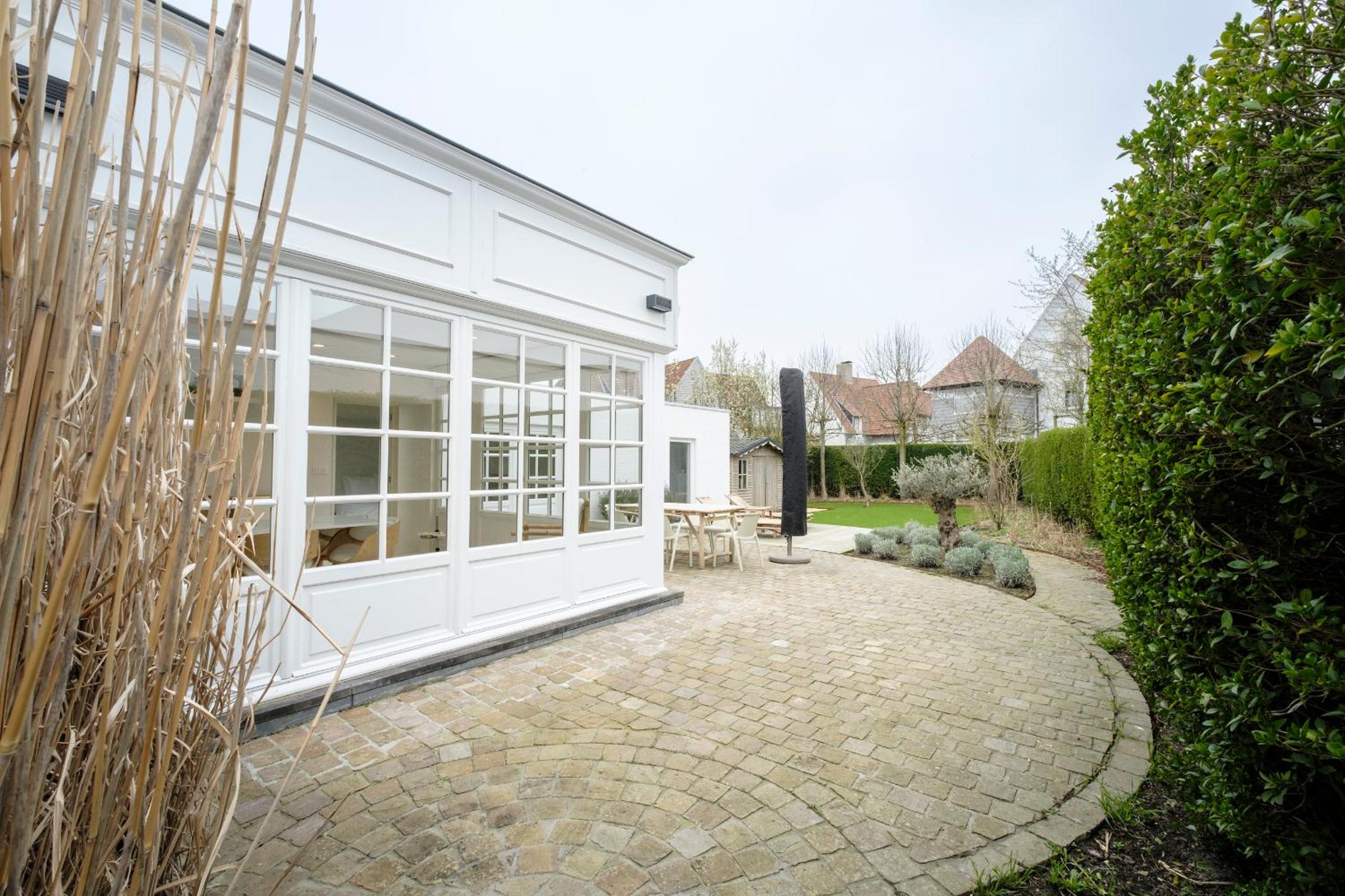 Beautiful 3 bedrooms villa near Zwin with a garden
