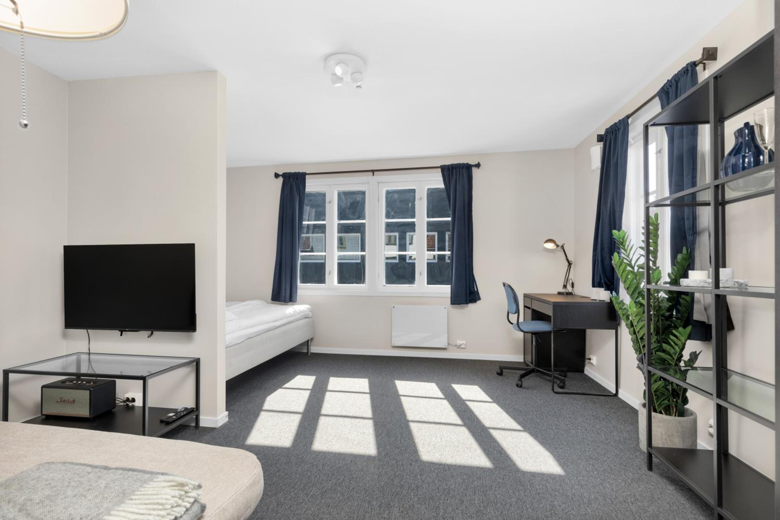 Hotel Central Studio Apartment in Stavanger - Image 1