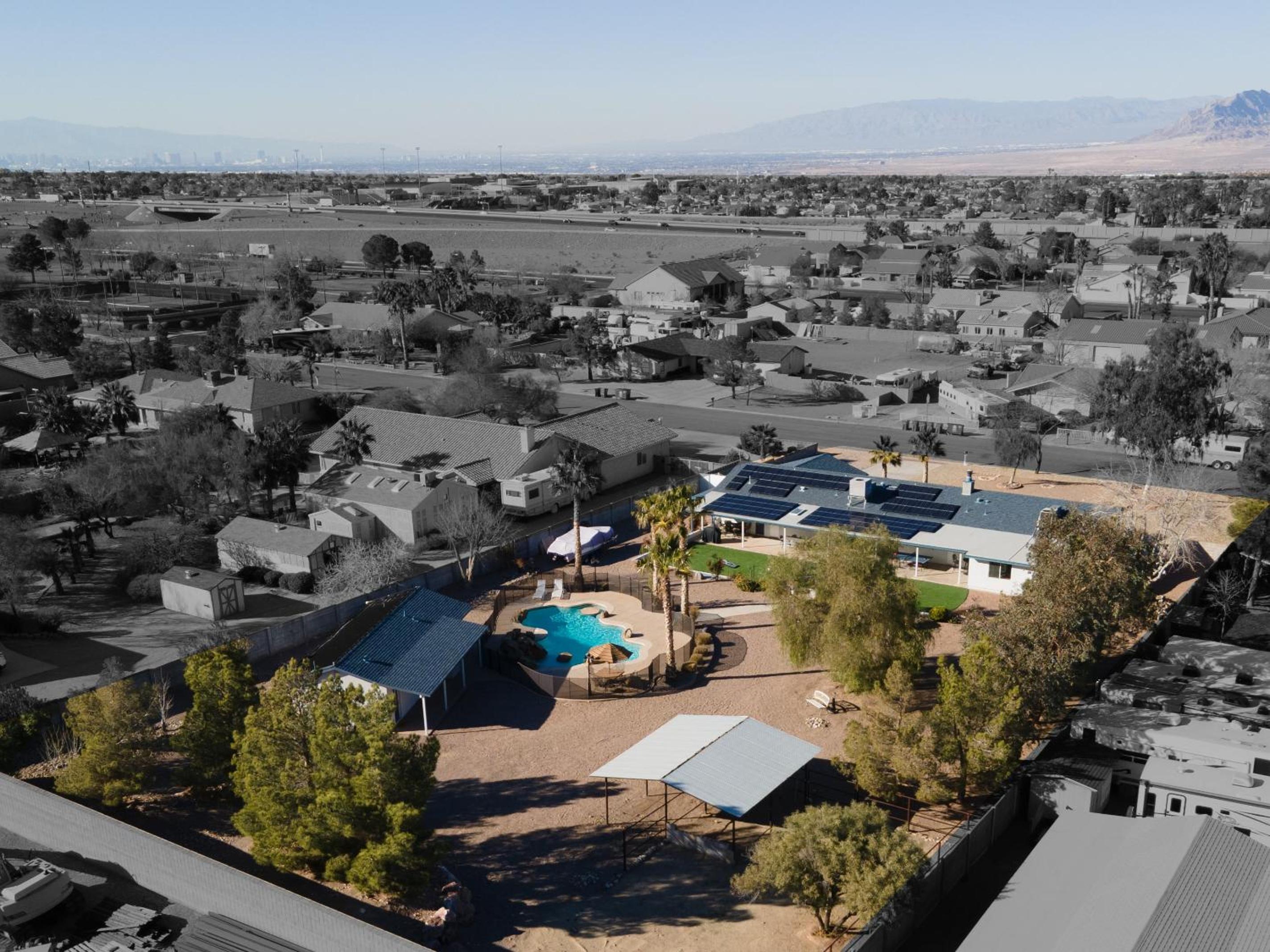 Spacious Desert Getaway!, photo 35
