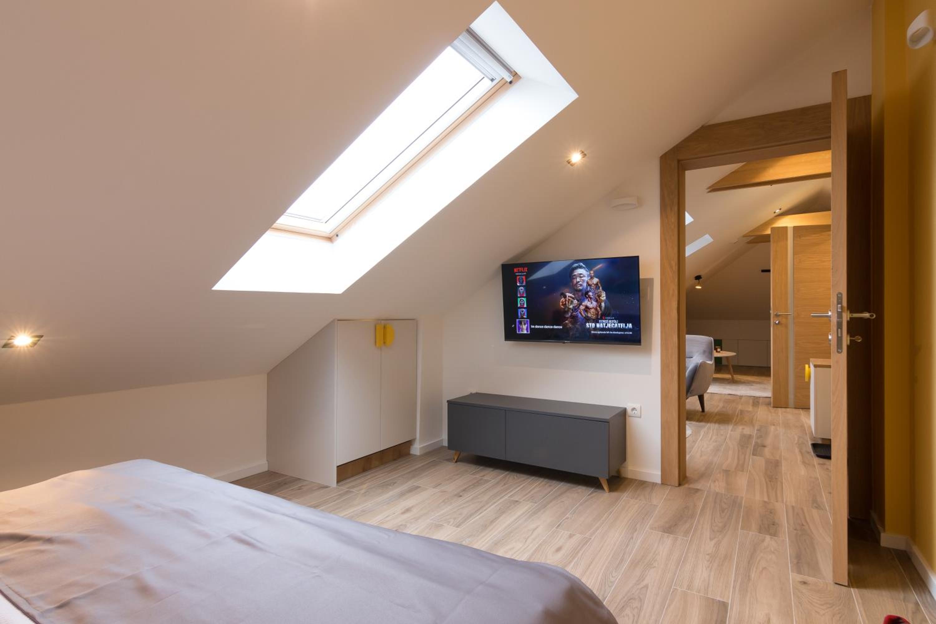 Mayisa Apartments