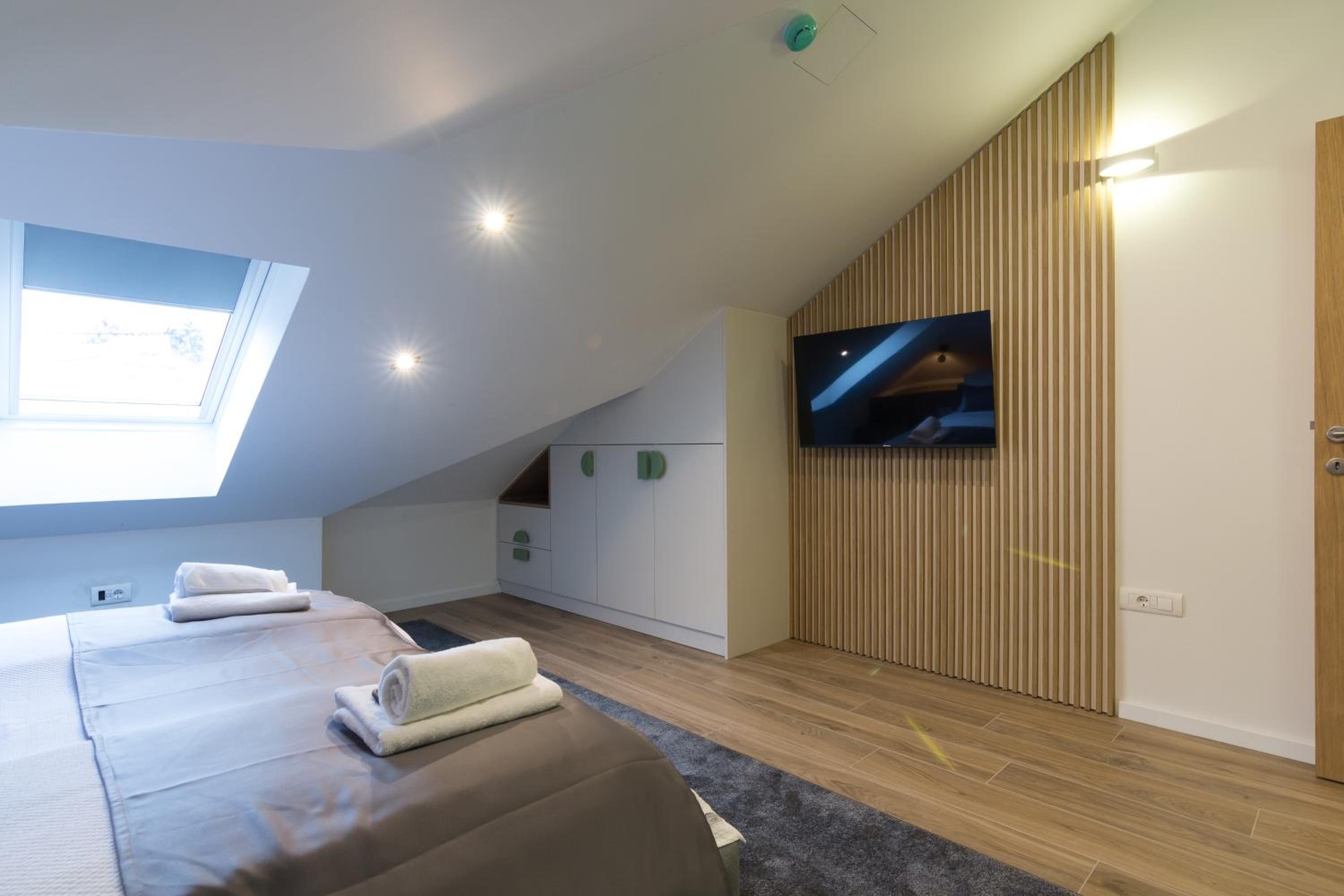 Mayisa Apartments