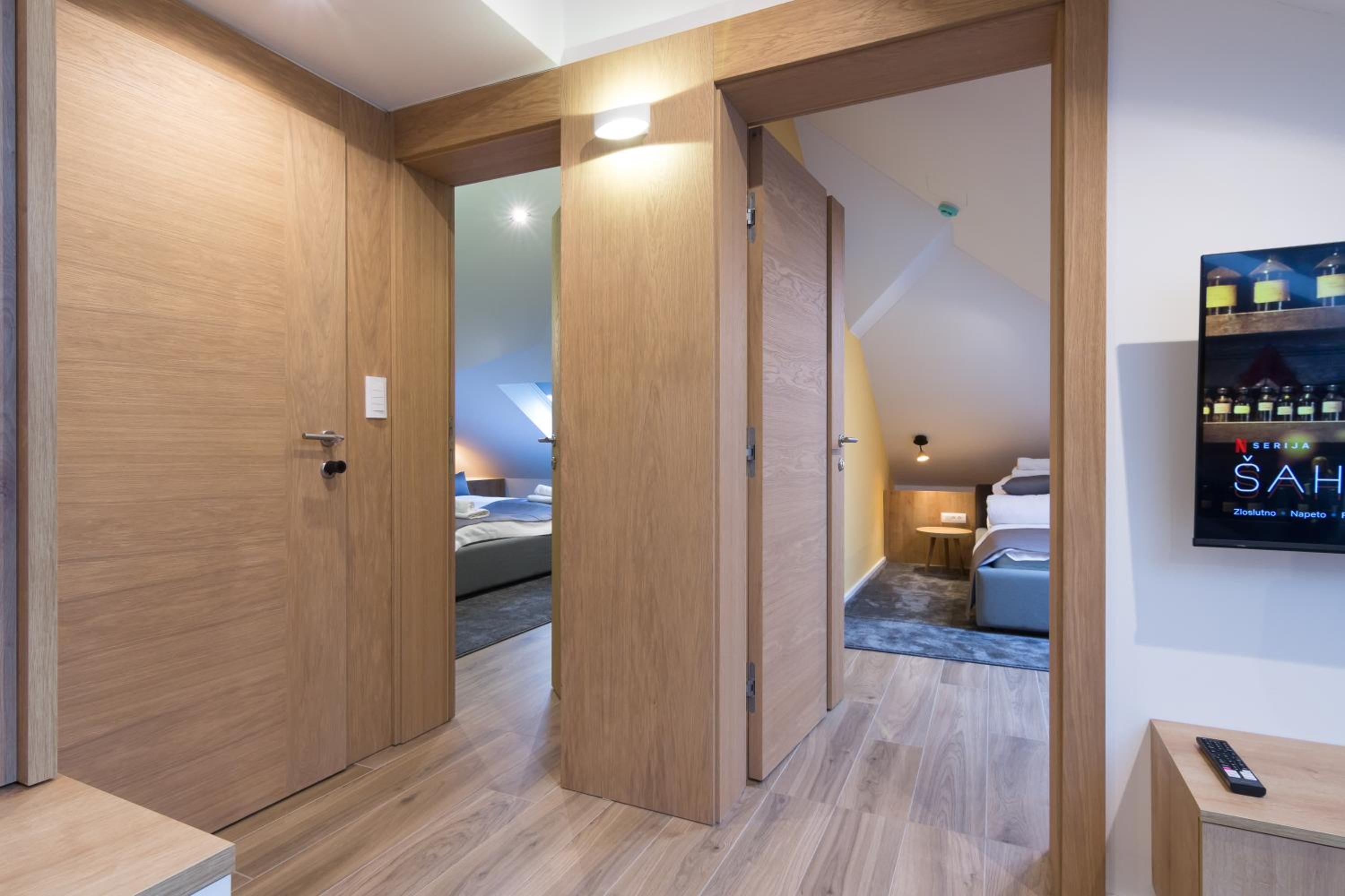 Mayisa Apartments