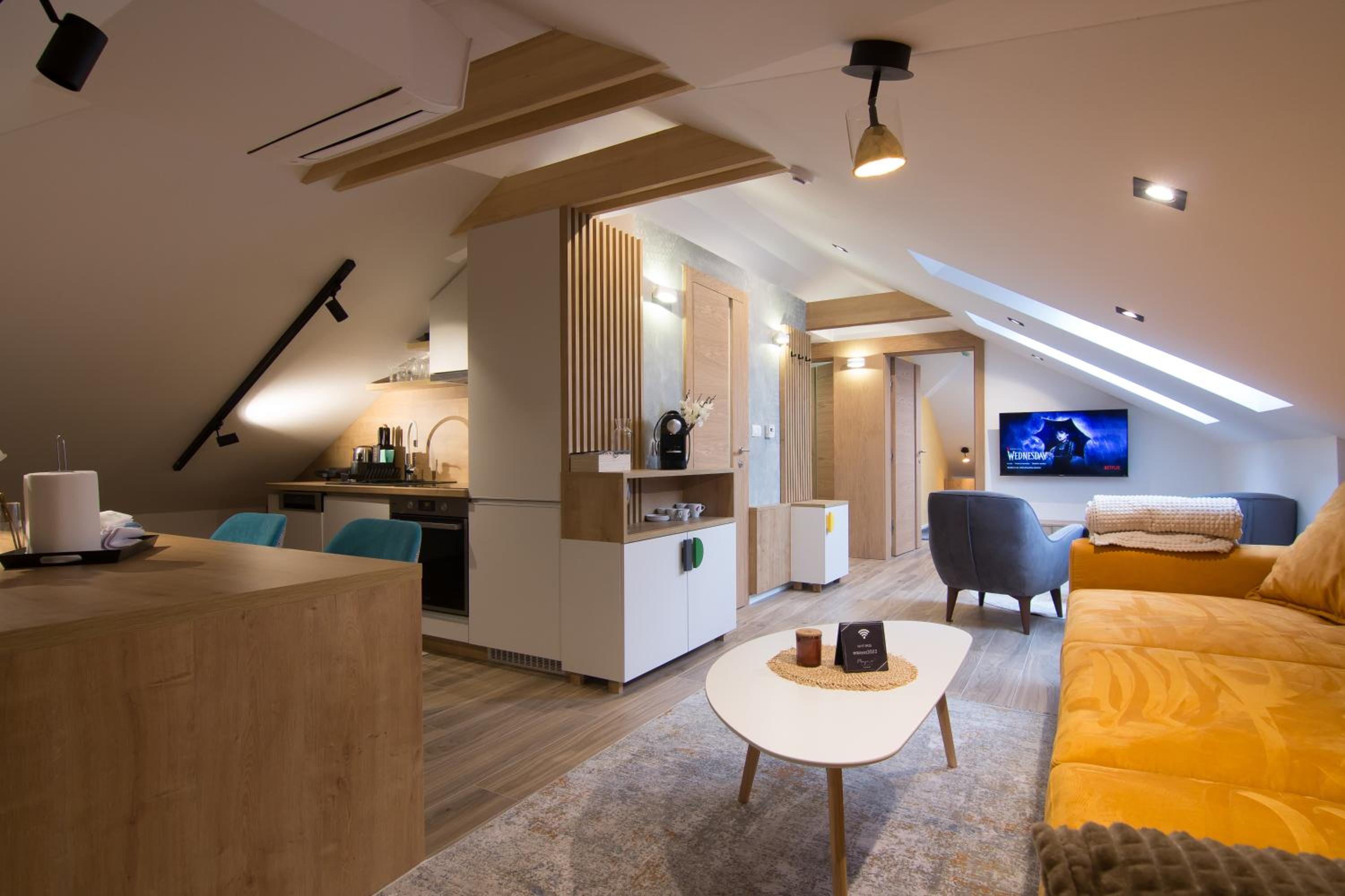 Mayisa Apartments