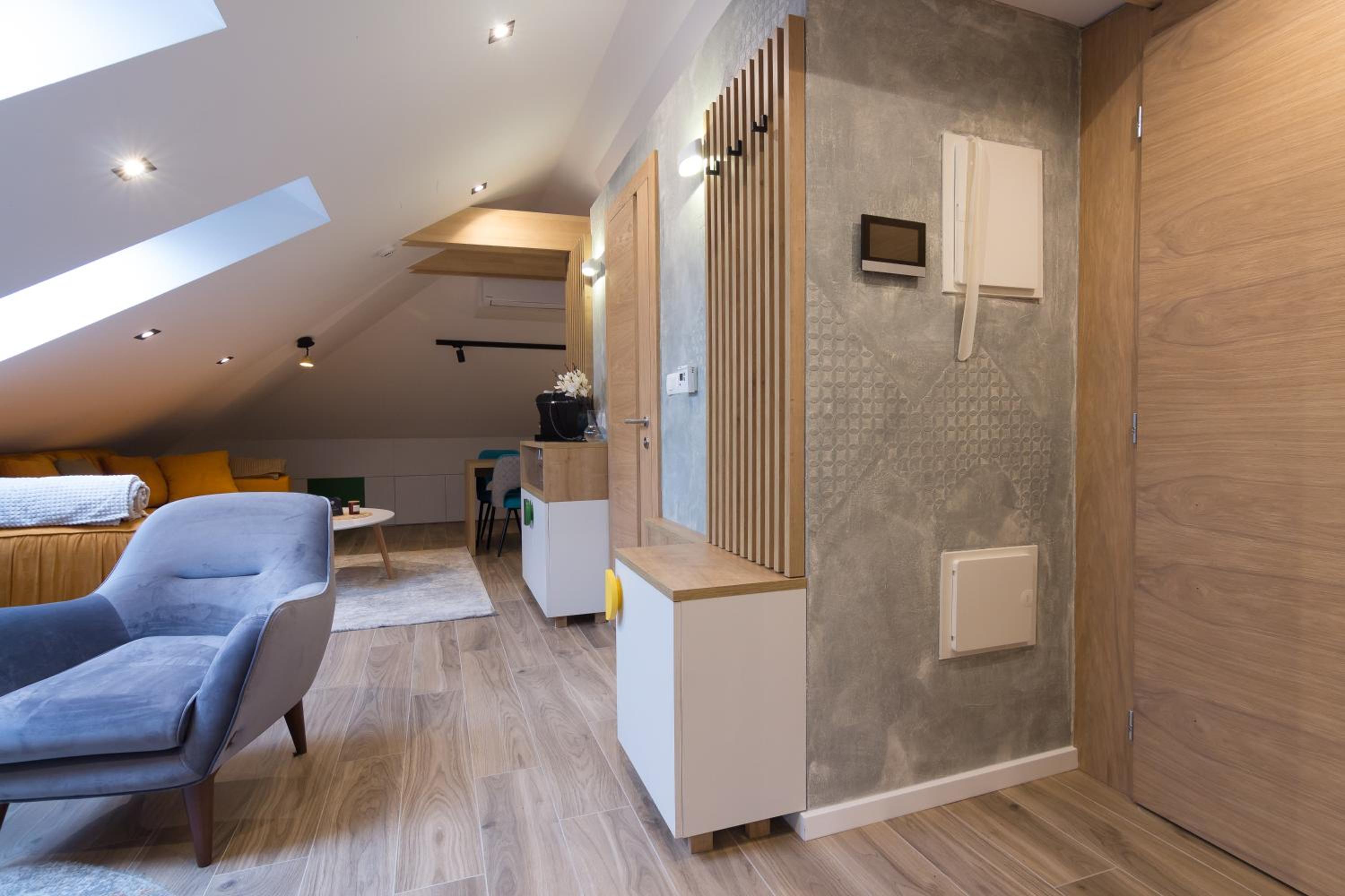 Mayisa Apartments