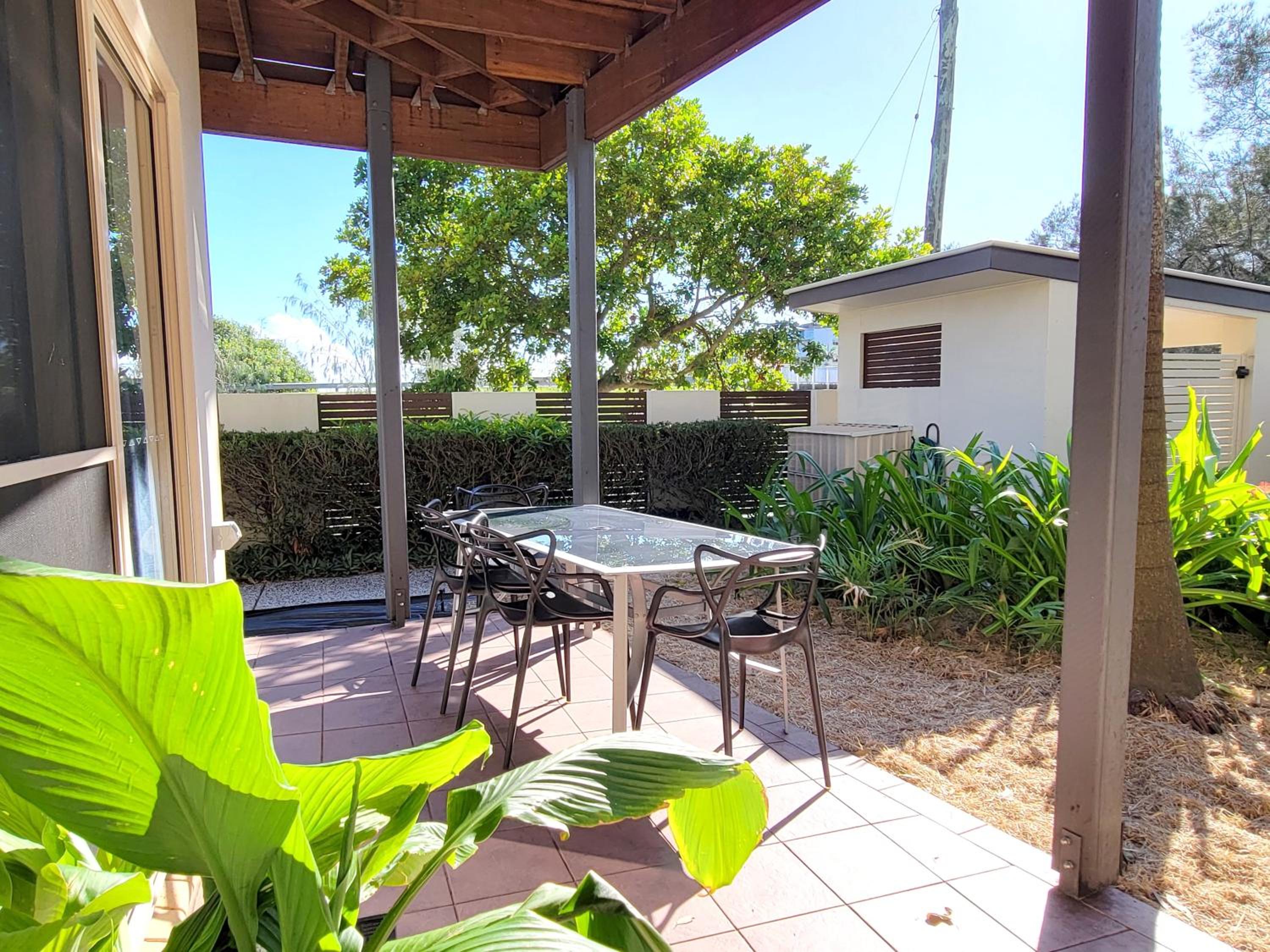 Beachside One Bedroom Flat Retreat