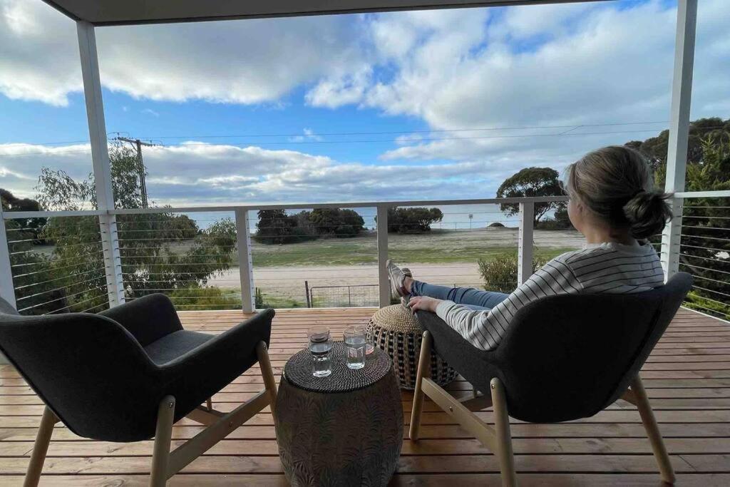 Avalon Beachfront Kangaroo Island 4 bedroom home