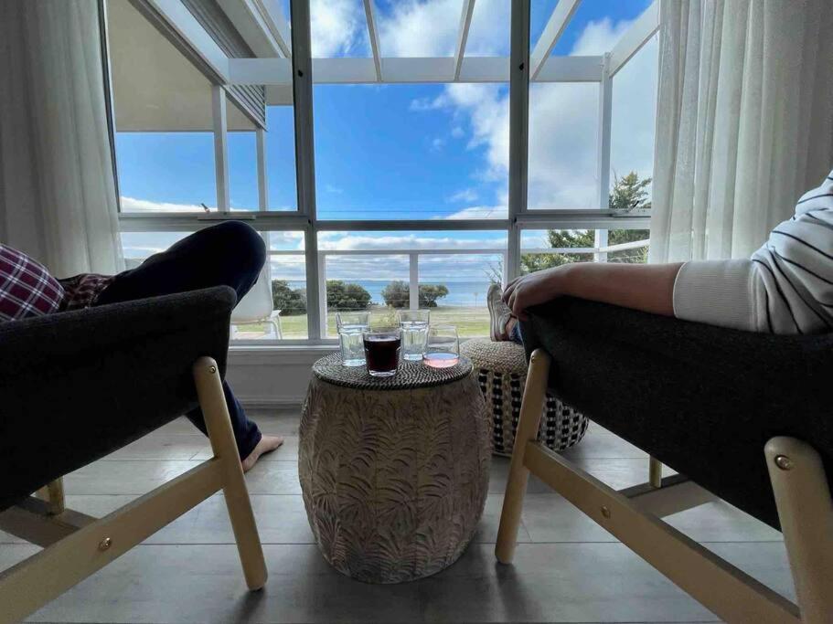Avalon Beachfront Kangaroo Island 4 bedroom home