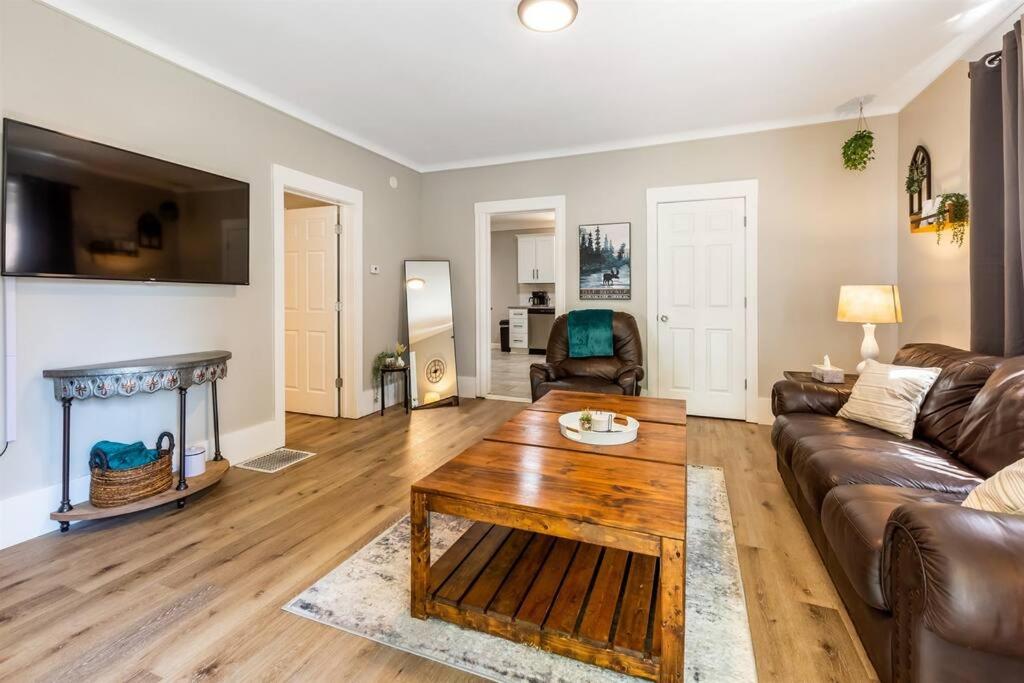 Modern, Rustic Farmhouse Apartment near Downtown view 3