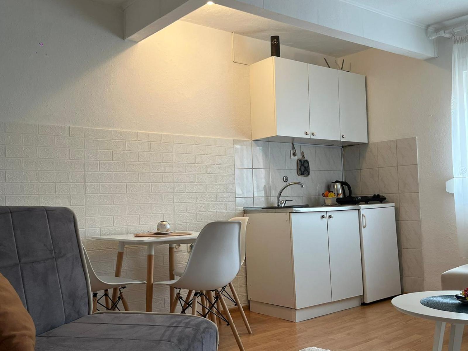 Sunlight Apartments