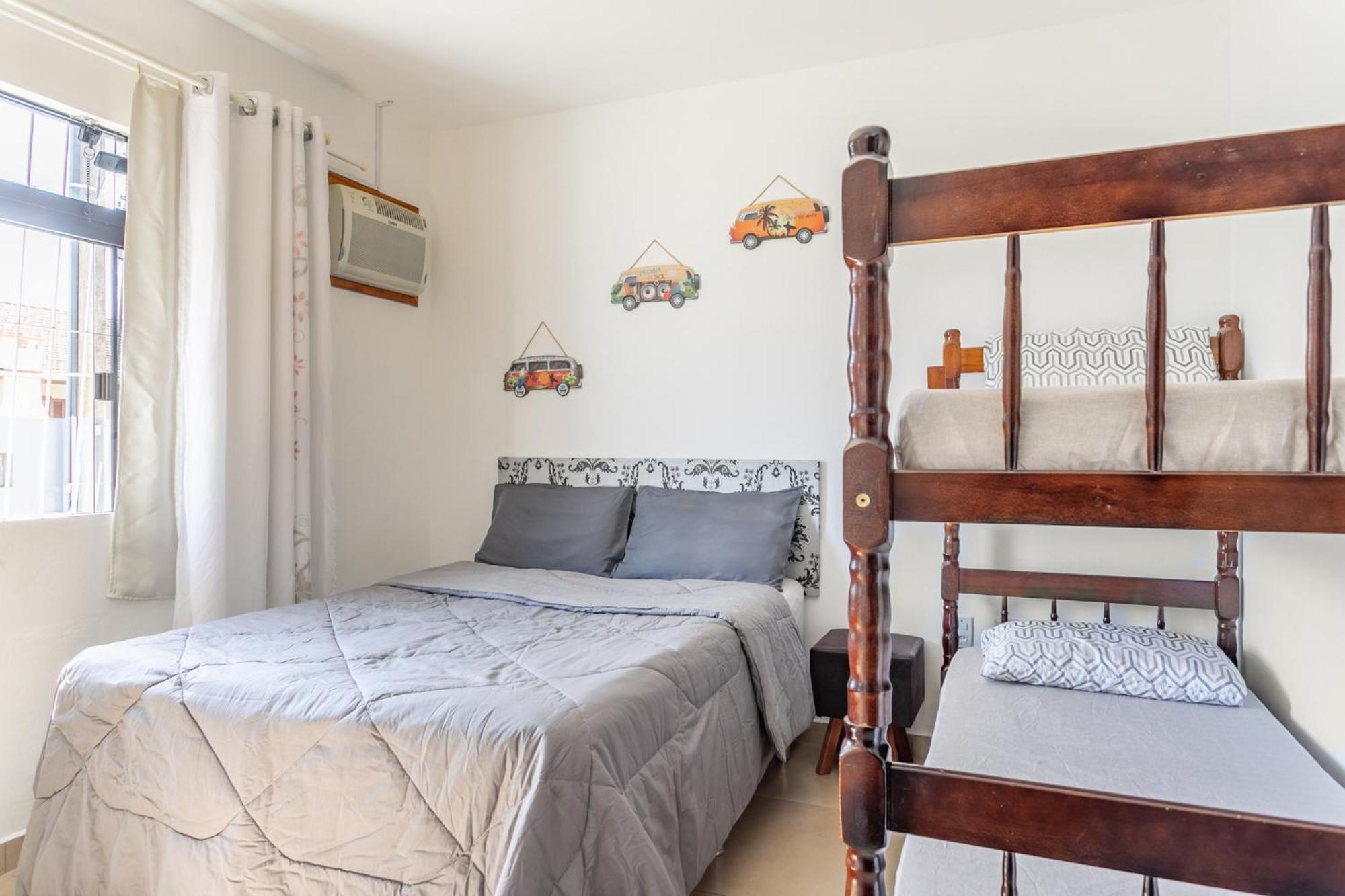 Linda casa a 150m da praia e prox ao Beto Carrero