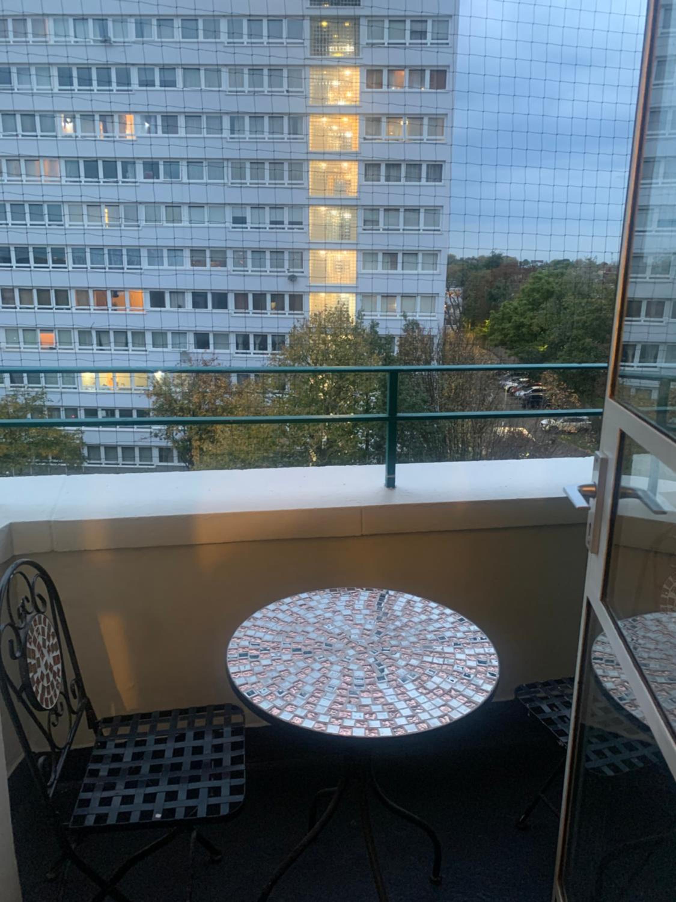 Cosy 2-Bedroom Flat in Finsbury Park, Modern, Convenient & Close to Central London!