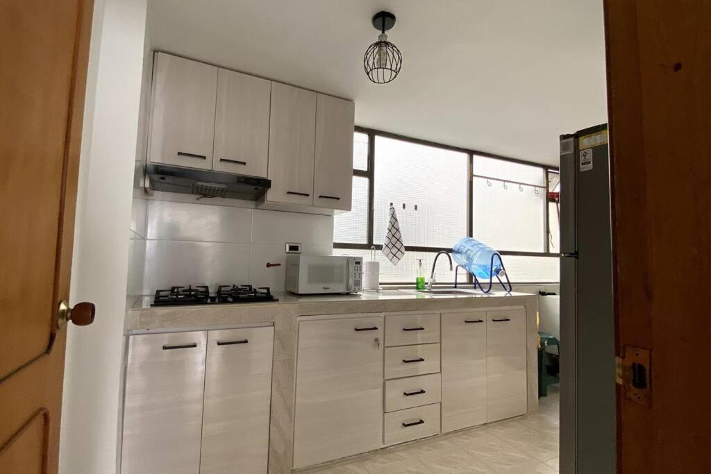 Apartamento acogedor, excelente ubicación