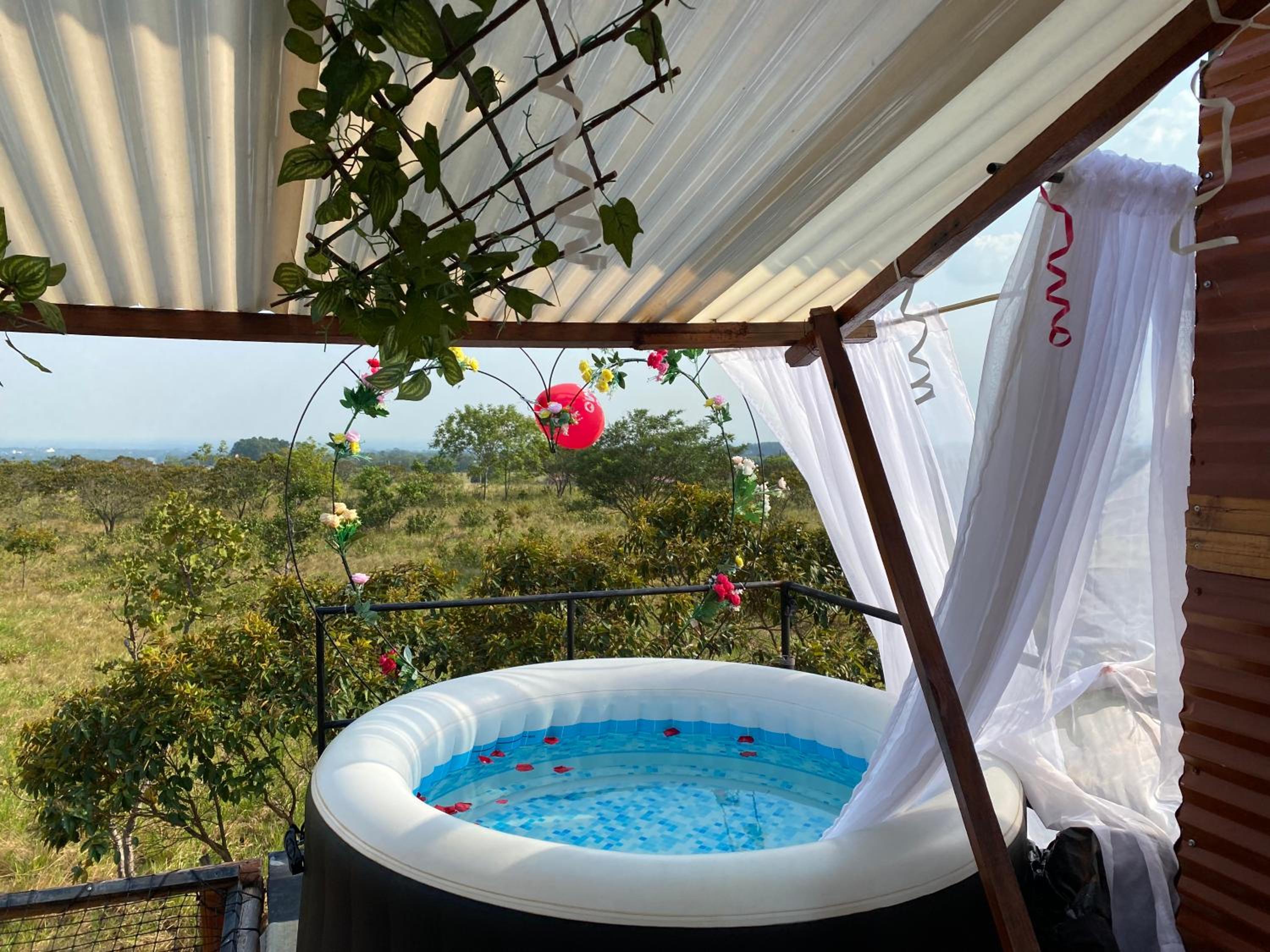 GLAMPING Y CABAÑAS EL MANÁ