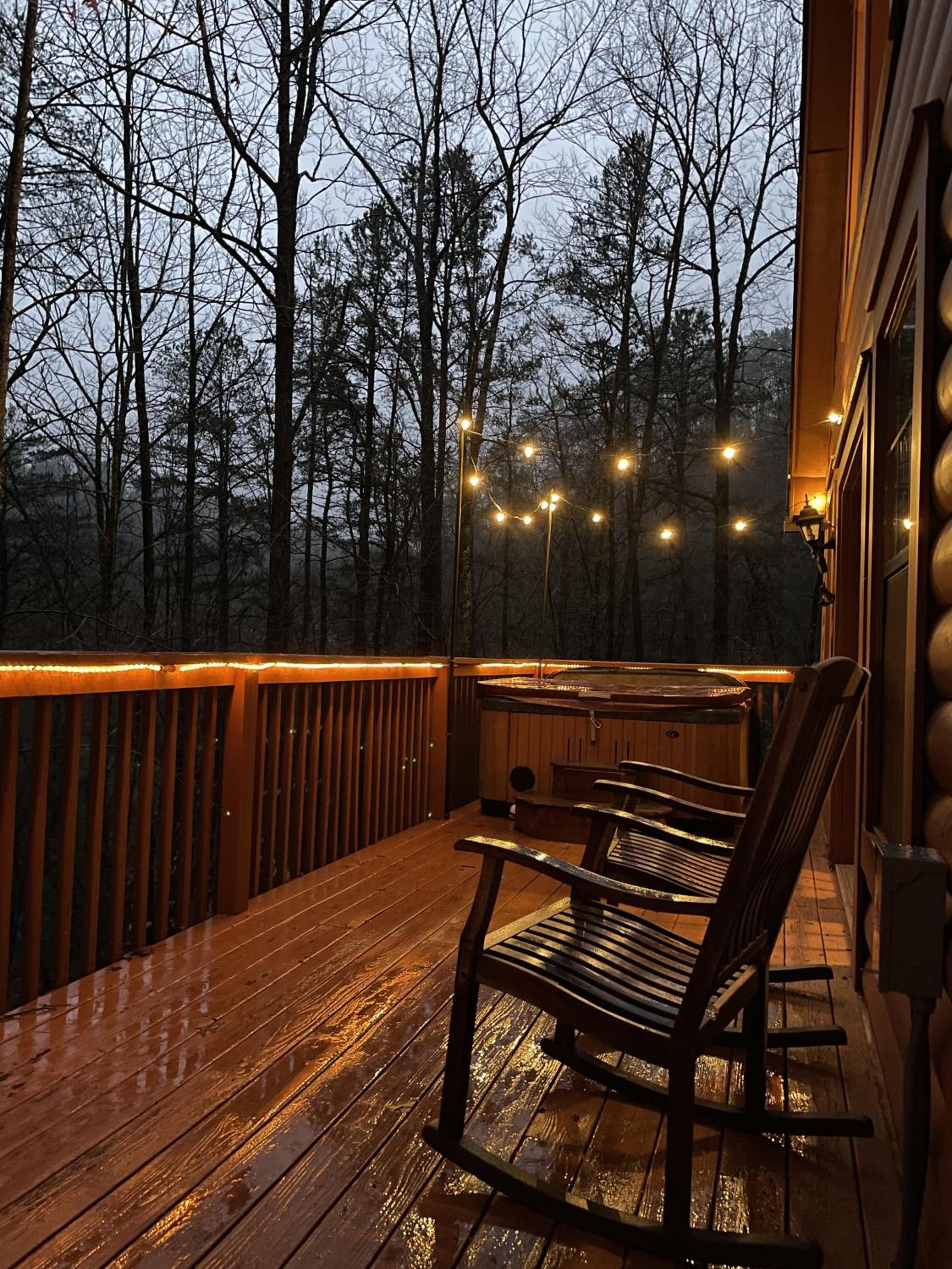 Great Smoky Mountains Cabin!, Secluded, Pet-Kid Friendly! view 4