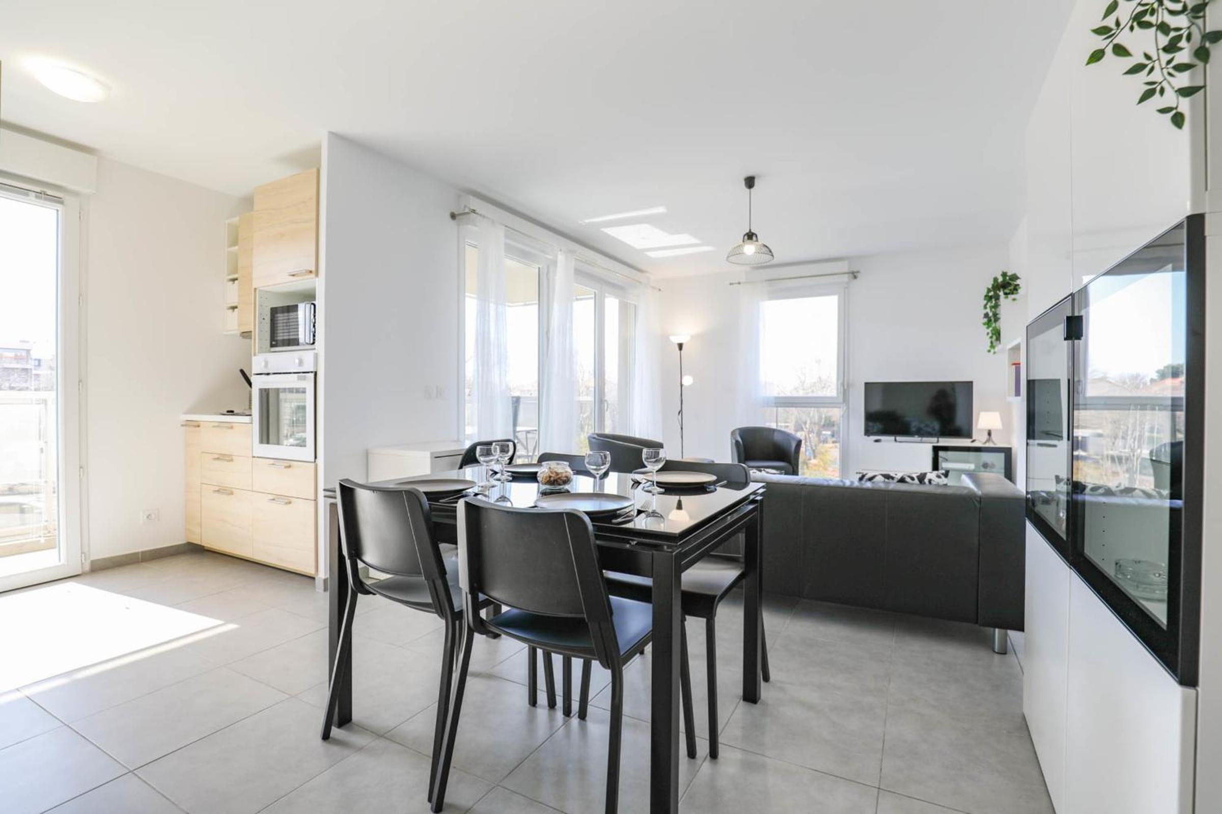 Le Michelet - Appart 2 ch avec terrasse et parking