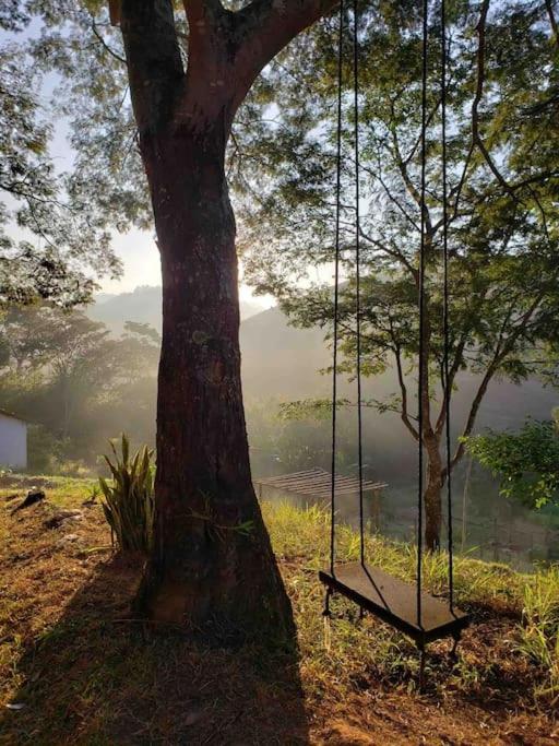 Refúgio, Aconchego, Aonde nasce o sol e Cachoeira!